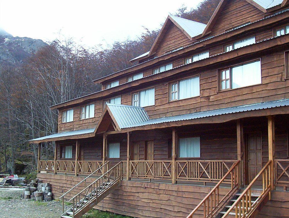 Bagu Ushuaia Hotel Exterior photo