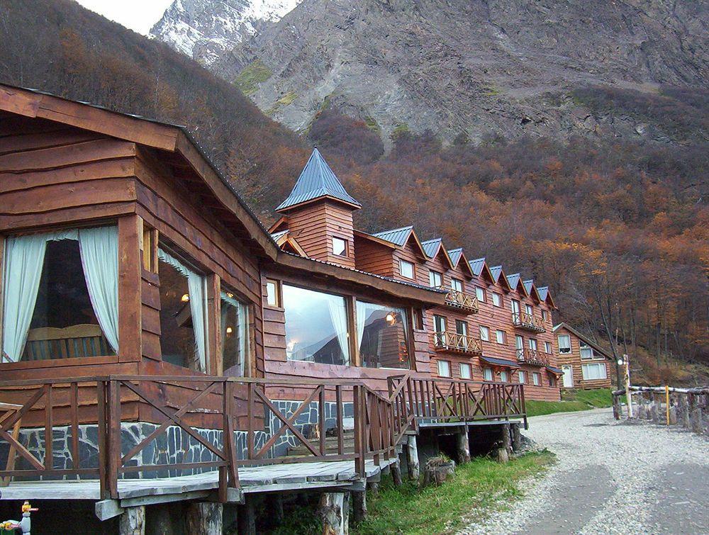 Bagu Ushuaia Hotel Exterior photo