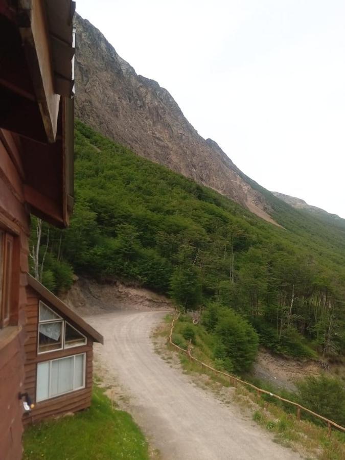 Bagu Ushuaia Hotel Exterior photo