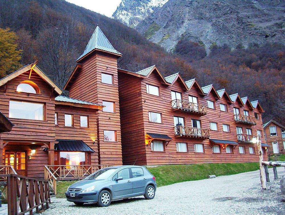 Bagu Ushuaia Hotel Exterior photo